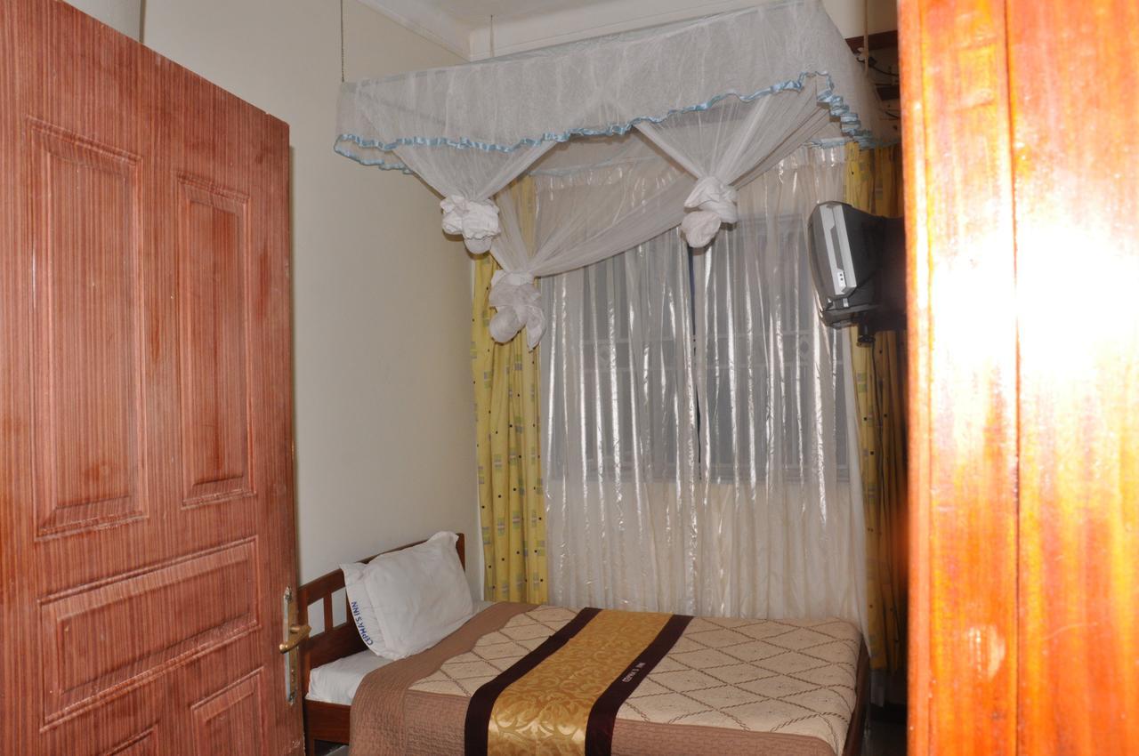 Cepha'S Inn Kabale Zewnętrze zdjęcie